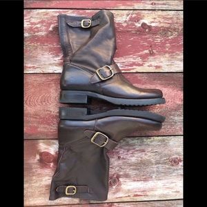 💙Frye Shortie Veronica Booties💙